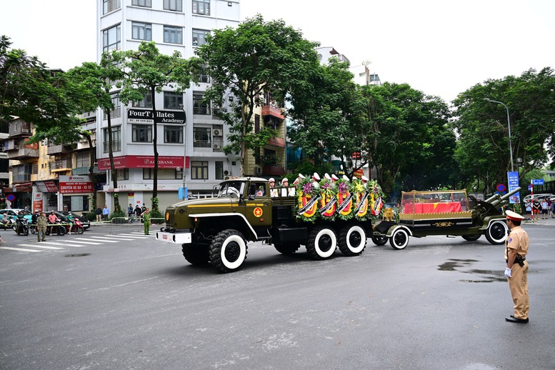 TỔ CHỨC TRỌNG THỂ LỄ TRUY ĐIỆU NGUYÊN CHỦ TỊCH NƯỚC TRẦN ĐỨC LƯƠNG- Ảnh 10.