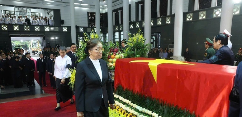 TỔ CHỨC TRỌNG THỂ LỄ TRUY ĐIỆU NGUYÊN CHỦ TỊCH NƯỚC TRẦN ĐỨC LƯƠNG- Ảnh 4.