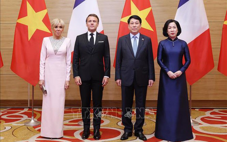Chủ tịch nước Lương Cường chủ trì chiêu đãi cấp Nhà nước Tổng thống Pháp