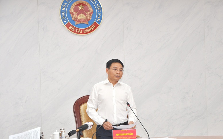 Phân cấp, phân quyền trong lĩnh vực tài chính, bảo đảm đồng bộ, sát thực tiễn