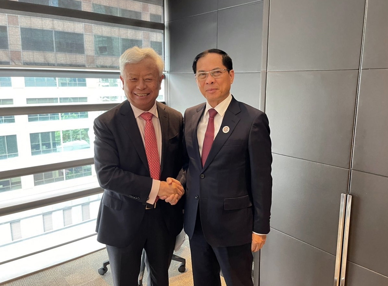 Việt Nam đề nghị AIIB hỗ trợ huy động nguồn lực cho các dự án phát triển cơ sở hạ tầng- Ảnh 1.