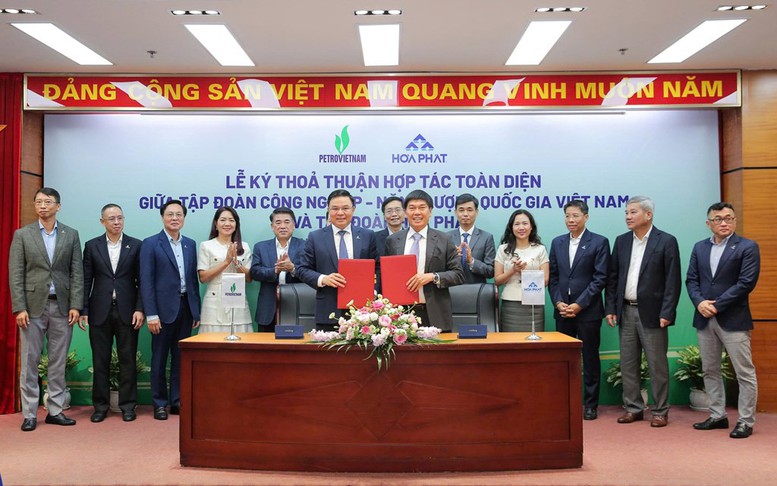 Hòa Phát và Petrovietnam ký thỏa thuận hợp tác toàn diện