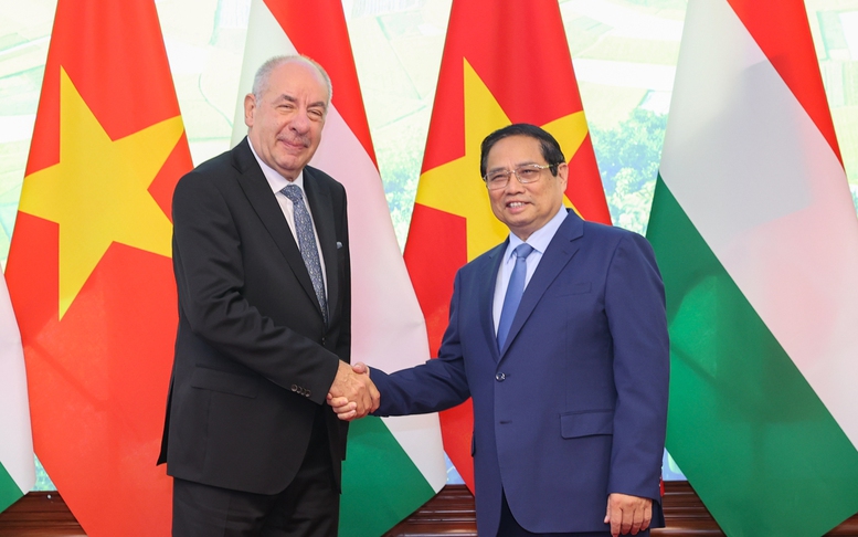 Thủ tướng Phạm Minh Chính hội kiến Tổng thống Hungary