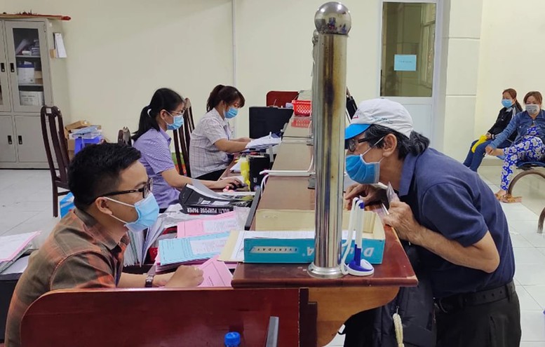 Đề xuất chính sách đối với cán bộ không chuyên trách ở cấp xã, thôn, tổ dân phố- Ảnh 1.