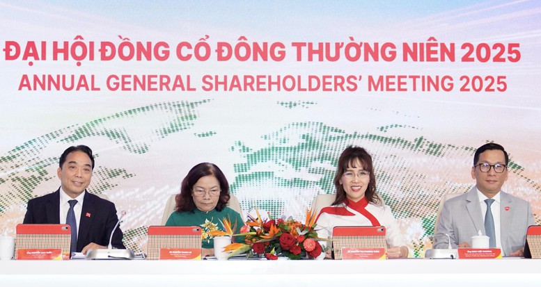 Tỷ phú Nguyễn Thị Phương Thảo: Vietjet cam kết tiếp tục là cầu nối tăng trưởng giữa Việt Nam và thế giới- Ảnh 1.