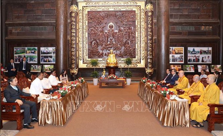 Tổng thống Sri Lanka Anura Kumara Disanayaka thăm chùa Bái Đính