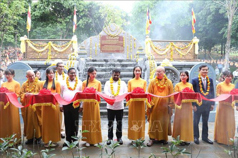 Tổng thống Sri Lanka Anura Kumara Disanayaka thăm chùa Bái Đính- Ảnh 1.