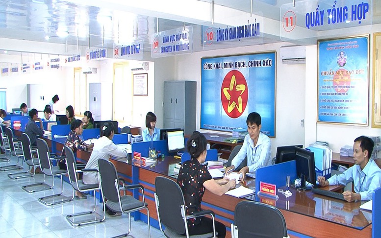 Thủ tướng yêu cầu bãi bỏ ít nhất 30% điều kiện đầu tư kinh doanh, giảm ít nhất 30% thời gian giải quyết TTHC