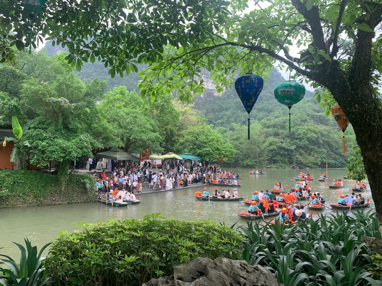 Ninh Bình tiếp tục khẳng định là điểm đến hấp dẫn, giàu bản sắc văn hóa- Ảnh 1.