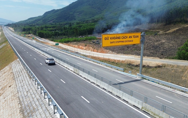 Tăng cường bảo đảm an toàn trên 4 tuyến cao tốc mới đưa vào khai thác