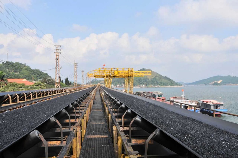 Đảm bảo đủ than cho sản xuất điện trong giai đoạn nắng nóng- Ảnh 1.