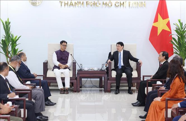 Chủ tịch nước Lương Cường tiếp Bộ trưởng các vấn đề Nghị viện và dân tộc thiểu số Ấn Độ- Ảnh 2.