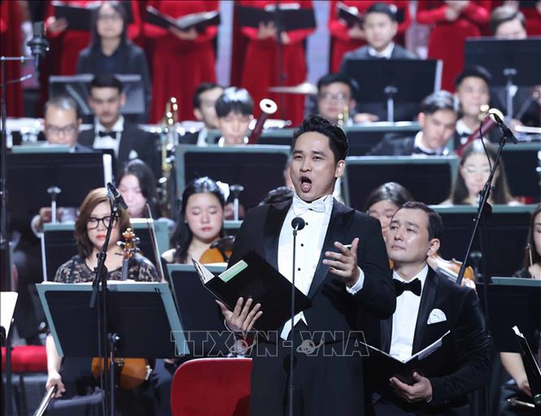 Tổng Bí thư Tô Lâm dự chương trình hòa nhạc hữu nghị Việt Nam - Kazakhstan- Ảnh 5.