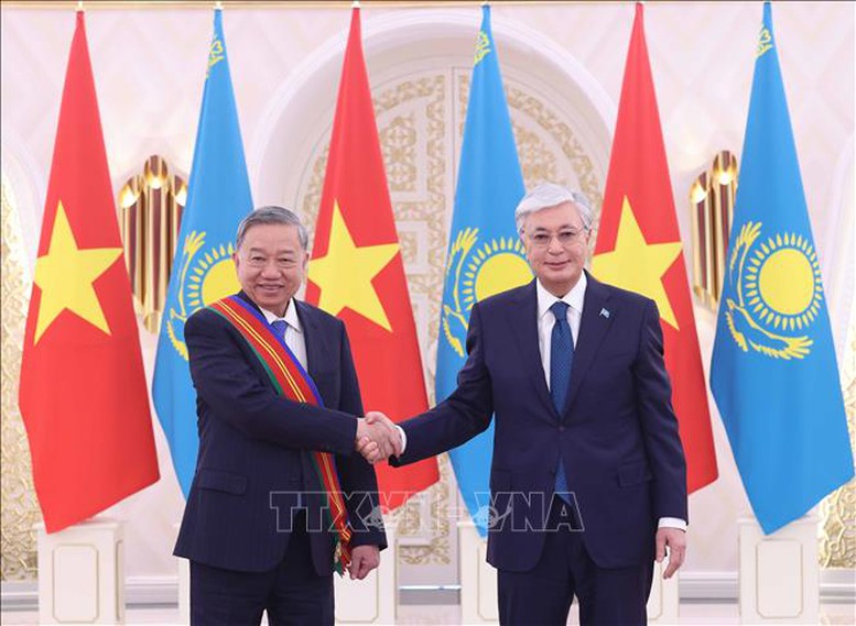 Tổng Bí thư Tô Lâm nhận Huân chương Hữu nghị Dostyk hạng nhất- Ảnh 2.