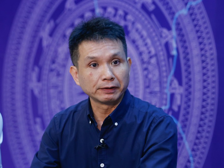 TỔNG THUẬT Tọa đàm "Bảo đảm điện cho tăng trưởng – Yêu cầu và giải pháp"- Ảnh 5. Chuyên gia năng lượng Hà Đăng Sơn: Nếu duy trì mức giá thấp không phản ánh đúng chi phí, sẽ gây ra rủi ro nghiêm trọng cho việc đảm bảo cung ứng điện lâu dài, làm suy giảm chất lượng hệ thống và hạn chế dòng vốn đầu tư - Ảnh: VGP/Nhật Bắc