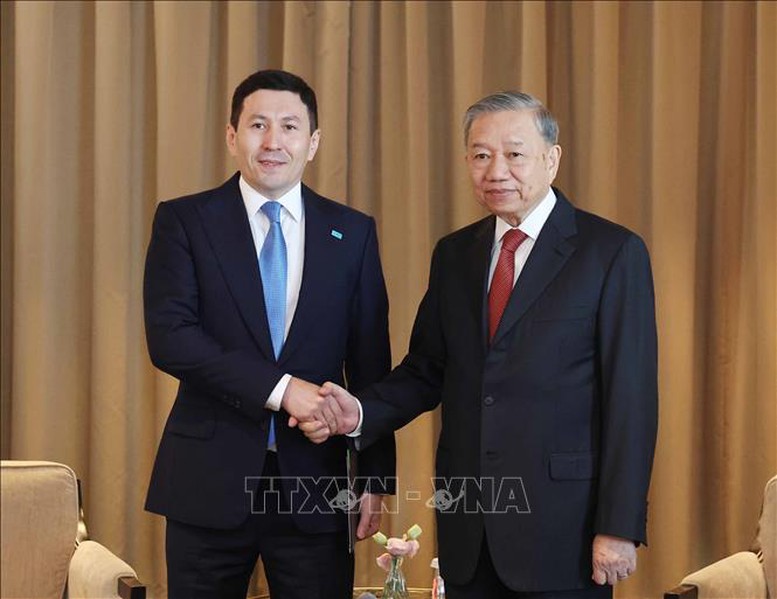 Tổng Bí thư Tô Lâm tiếp lãnh đạo một số doanh nghiệp lớn của Kazakhstan- Ảnh 2.