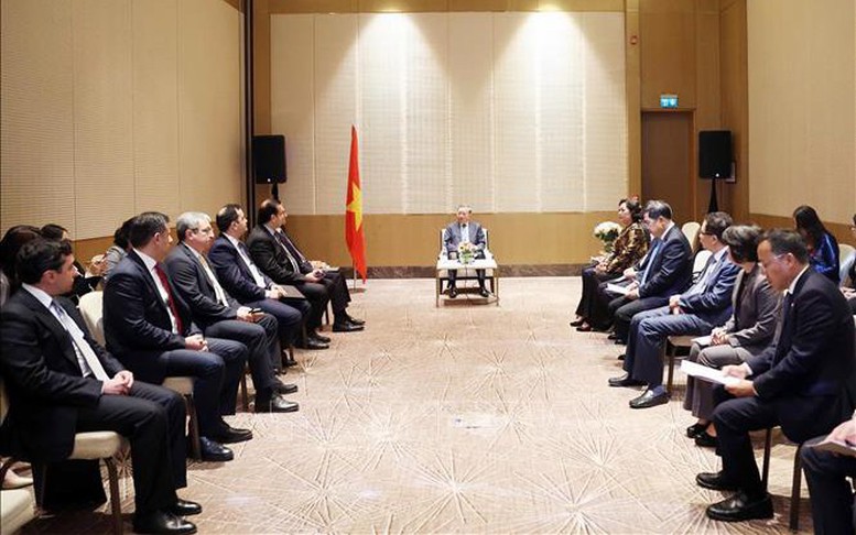 Tổng Bí thư Tô Lâm tiếp một số doanh nghiệp tiêu biểu tại Azerbaijan