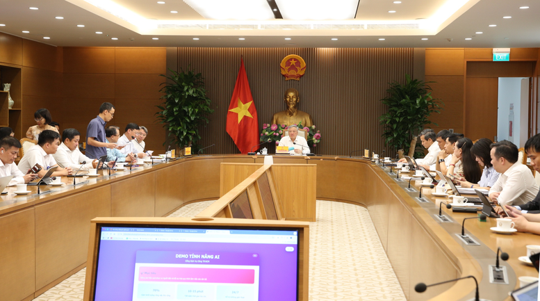 Phó Thủ tướng Thường trực chủ trì cuộc họp về tiến độ xây dựng, ban hành các nghị định về phân cấp, phân quyền- Ảnh 2.