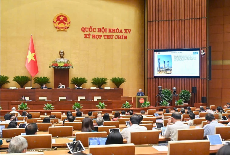 Trung tâm tài chính quốc tế tại Việt Nam: Hệ sinh thái tài chính hiện đại, cạnh tranh toàn cầu, thể chế đột phá- Ảnh 2. Phó Thủ tướng cho biết, mục tiêu tổng quát xây dựng TTTC là huy động hiệu quả các nguồn lực và dịch vụ tài chính phục vụ phát triển kinh tế - xã hội; xây dựng hệ sinh thái tài chính minh bạch, hiệu quả, hiện đại, tiên tiến, hình thành và phát triển thị trường cho các sản phẩm tài chính mới, bắt kịp xu hướng thị trường và các chuẩn mực quốc tế, kết nối toàn cầu - Ảnh: VGP
