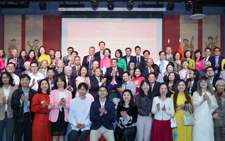 Thủ tướng: Cộng đồng người Việt Nam tại Pháp có truyền thống vô cùng đáng tự hào