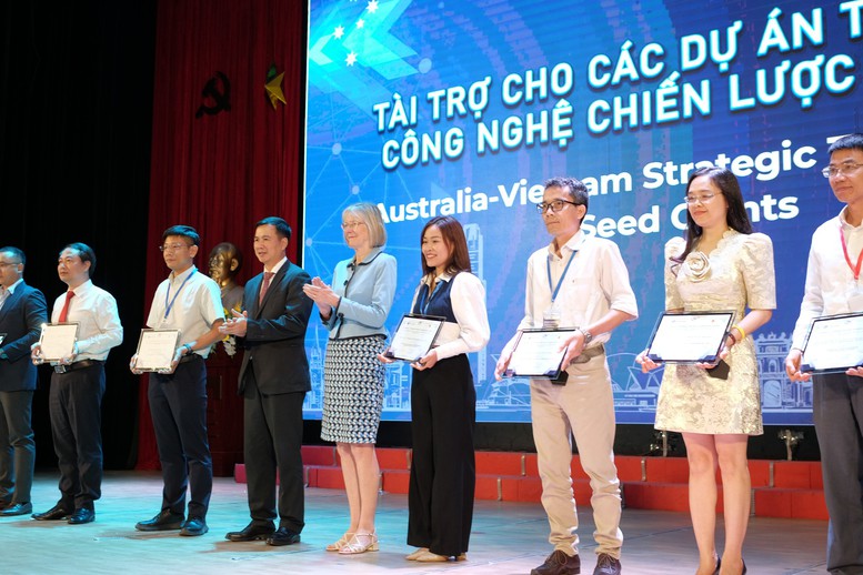 Khai trương Trung tâm Công nghệ Chiến lược Australia – Việt Nam- Ảnh 2.