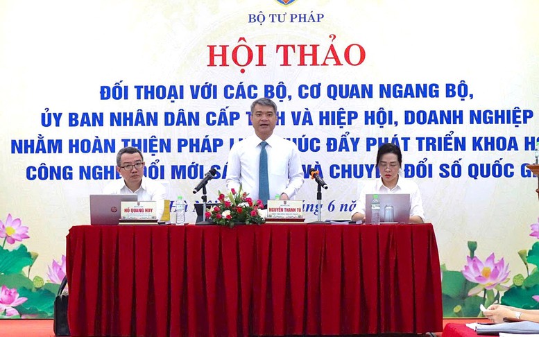 Hoàn thiện pháp luật để phát triển khoa học, công nghệ, đổi mới sáng tạo