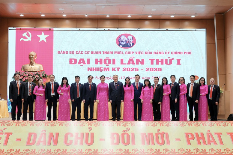 Đảng bộ các cơ quan tham mưu, giúp việc của Đảng ủy Chính phủ: Đoàn kết – Dân chủ – Đổi mới – Phát triển- Ảnh 3.