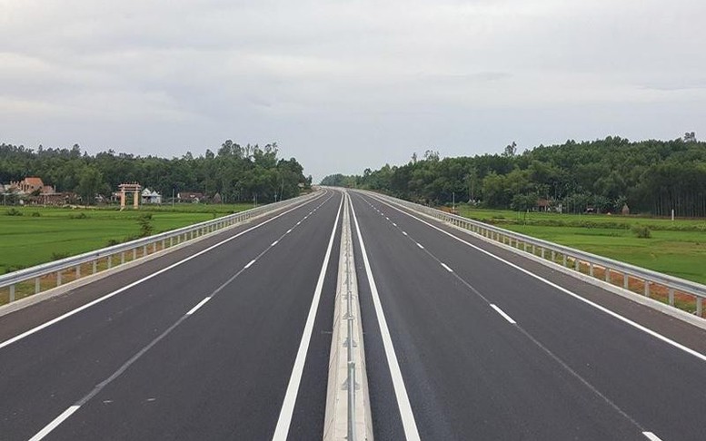 Đẩy nhanh tiến độ 5 dự án thành phần đường bộ cao tốc Bắc - Nam phía Đông