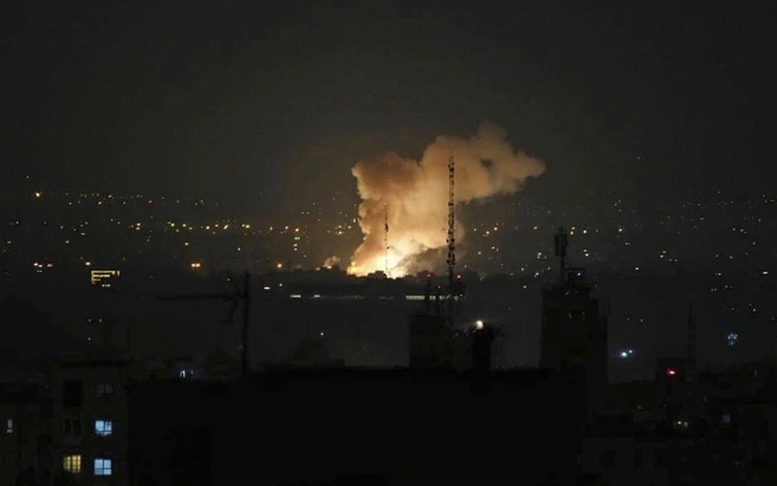 Israel không kích Iran: Những phản ứng mới từ các bên