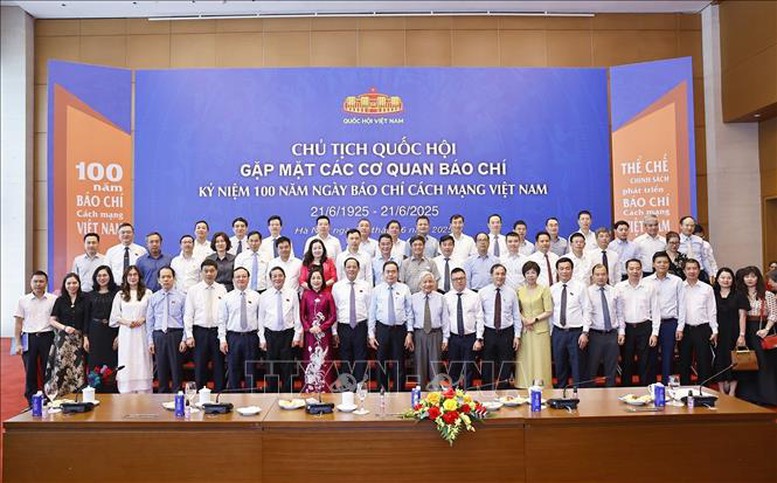Chủ tịch Quốc hội Trần Thanh Mẫn gặp mặt các cơ quan báo chí- Ảnh 4.
