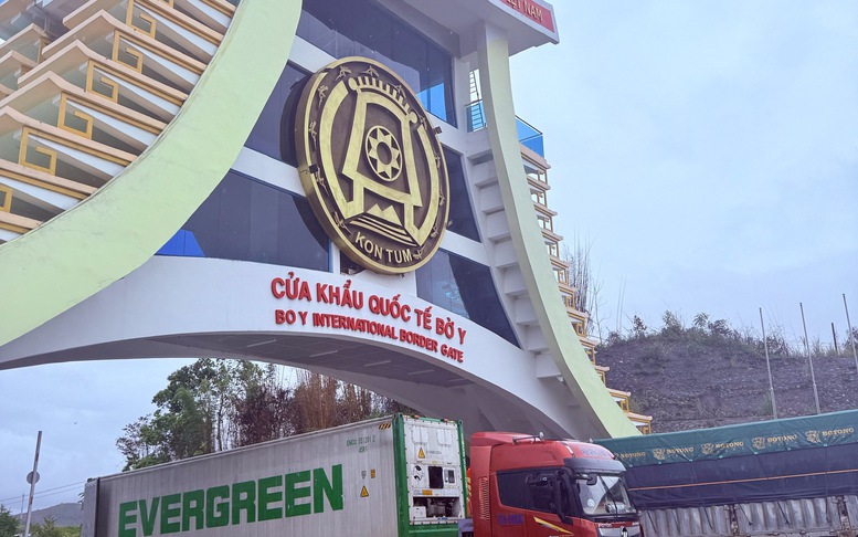 Kiên quyết giữ 'cánh cửa' Tây Nguyên: Hải quan đẩy mạnh ngăn buôn lậu, chống ma túy