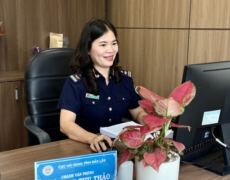 Kiên quyết giữ 'cánh cửa' Tây Nguyên: Hải quan đẩy mạnh ngăn buôn lậu, chống ma túy- Ảnh 5.