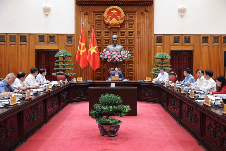 Hình ảnh 1 Thủ tướng Phạm Minh Chính chủ trì cuộc họp của Thường trực Chính phủ về một số nội dung chuẩn bị cho phiên họp Chính phủ chuyên đề xây dựng pháp luật tháng 6/2025 - Ảnh: VGP/Nhật Bắc