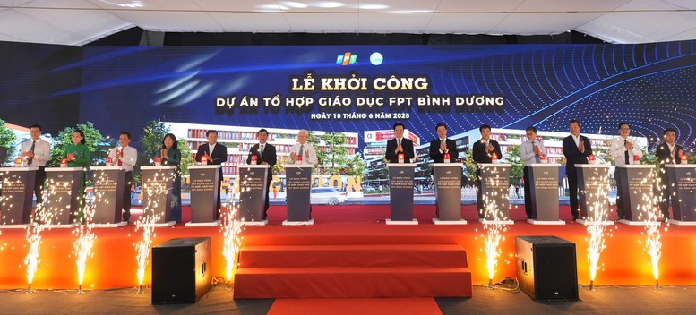 Phó Thủ tướng Mai Văn Chính dự Lễ khởi công Tổ hợp giáo dục FPT tại Bình Dương- Ảnh 2.
