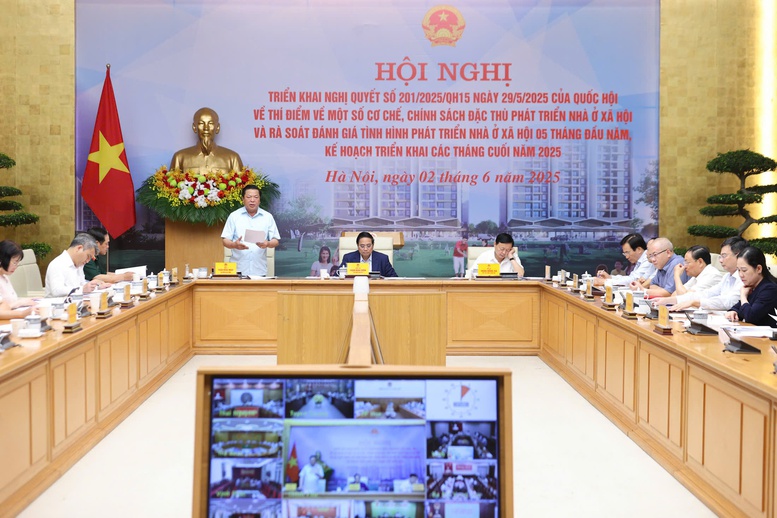 Cần có chính sách cho giáo viên, bác sĩ, quân nhân ở biên giới, hải đảo... được mua nhà ở xã hội- Ảnh 2.