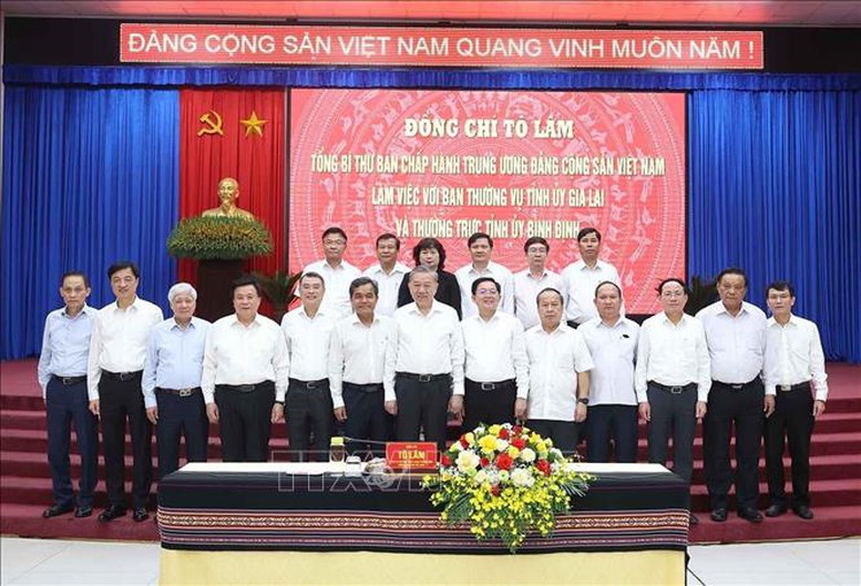 Tổng Bí thư Tô Lâm: Sau hợp nhất, tỉnh Gia Lai (mới) không chỉ lớn về quy mô mà còn mạnh về năng lực cạnh tranh- Ảnh 3.