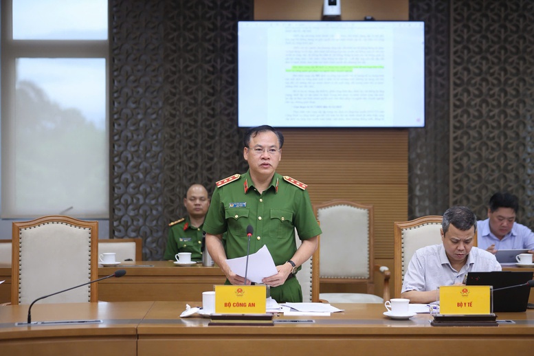 Hành động ngay, quyết liệt và hiệu quả để triển khai 25 dịch công trực tuyến toàn trình- Ảnh 2.