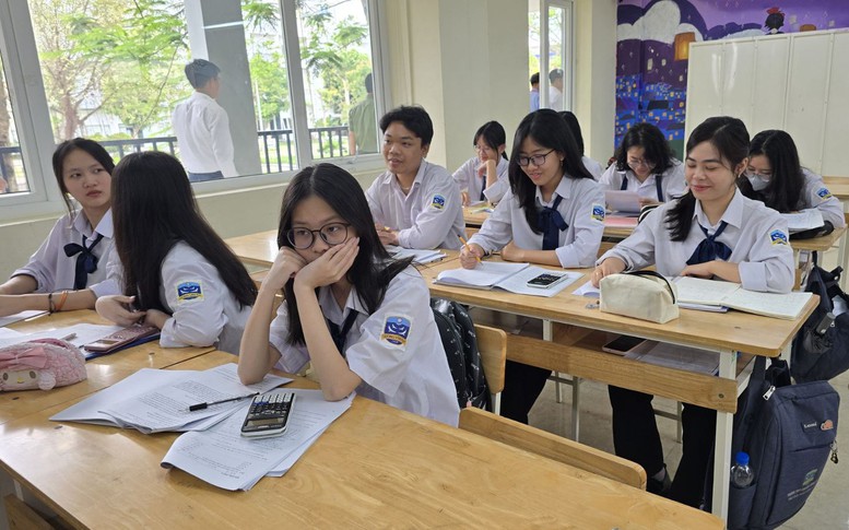 Muốn học sinh không học thêm, phải làm tốt giờ học chính khóa