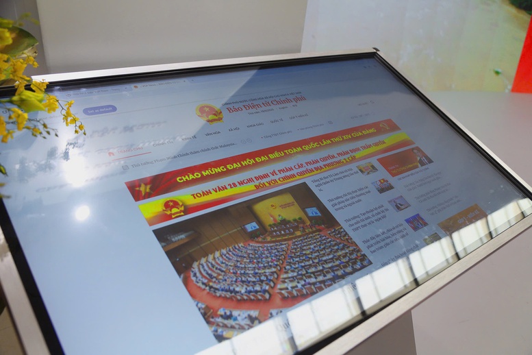 Ấn tượng gian trưng bày Báo Điện tử Chính phủ: Đổi mới, lan tỏa tinh thần kiến tạo- Ảnh 10.
