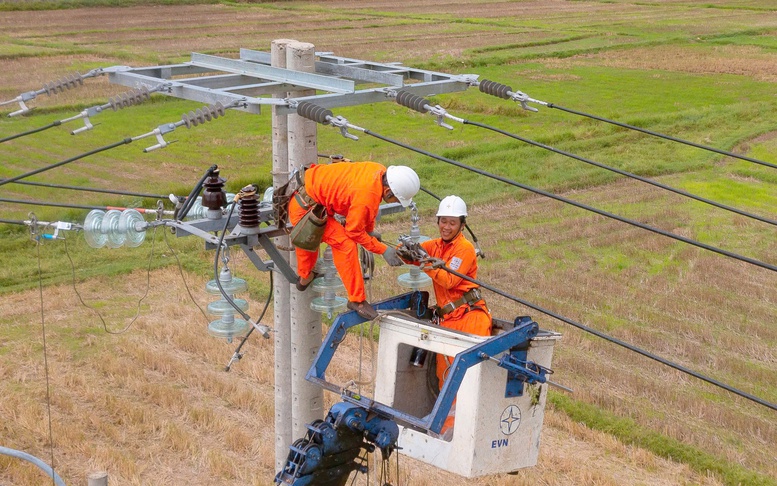 EVNCPC chủ động bảo đảm cung ứng điện mùa nắng nóng