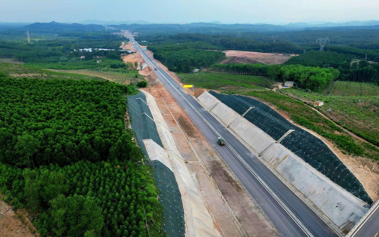 Dự kiến thông xe 6 dự án thành phần cao tốc vào ngày 19/8