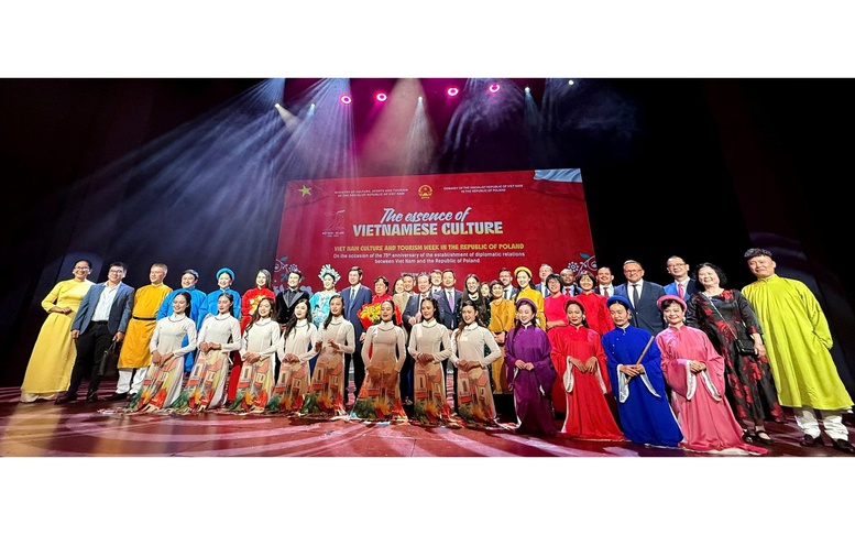 Kỷ niệm 75 năm quan hệ Việt Nam - Ba Lan: ‘Bản hoà âm’ sâu lắng của tình hữu nghị và niềm tự hào