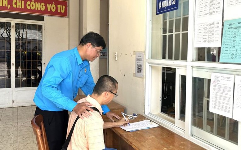 Tính bồi thường, trợ cấp tai nạn lao động căn cứ mức lương nào?