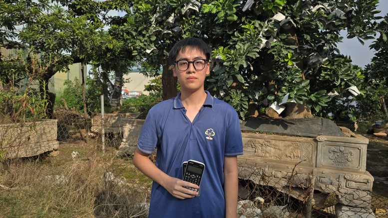 Đề Toán khó, nhiều học sinh chật vật: 'Không sát ôn luyện, dễ loạn công thức'- Ảnh 5.