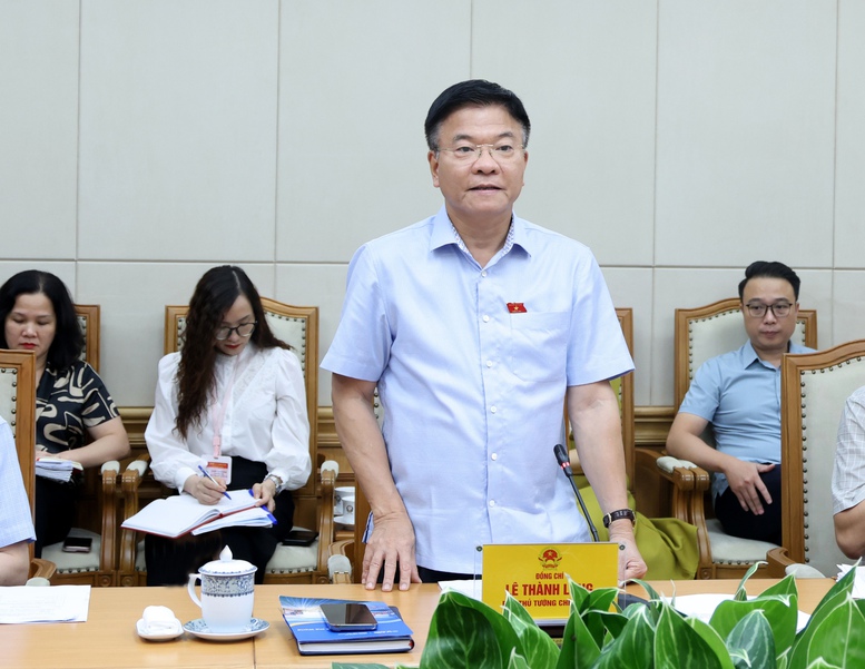 Phó Thủ tướng Lê Thành Long làm việc với Tổng công ty Hàng hải Việt Nam về công tác chuẩn bị Đại hội Đảng- Ảnh 1.