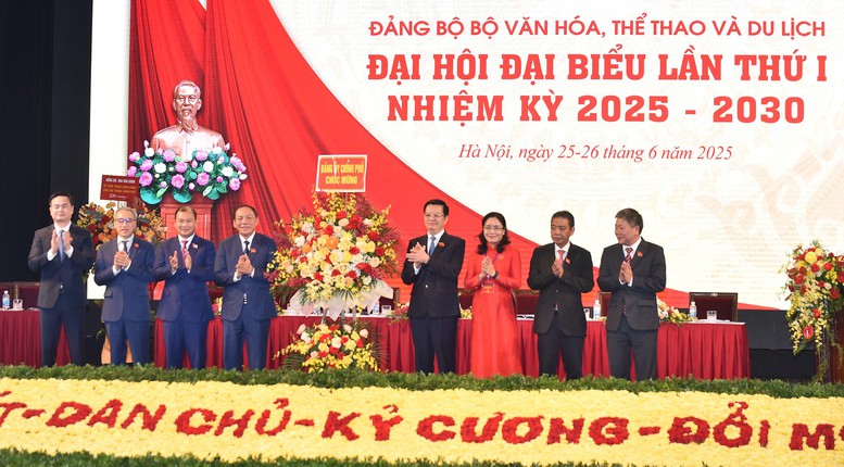 Tăng cường sức mạnh nội sinh, kiến tạo bứt phá phát triển văn hóa, thể thao và du lịch- Ảnh 4.