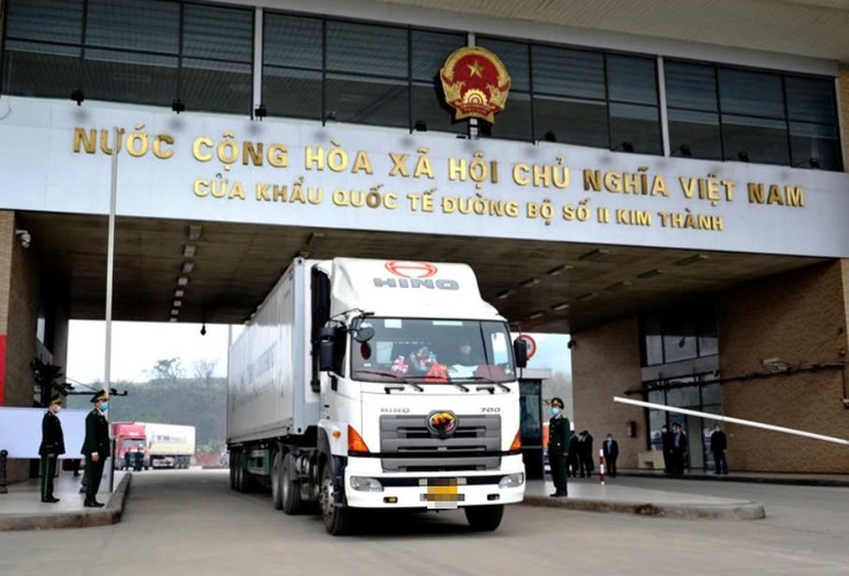 Phân cấp địa phương cấp giấy phép liên vận, vận tải đường bộ quốc tế từ 1/7 
- Ảnh 1.