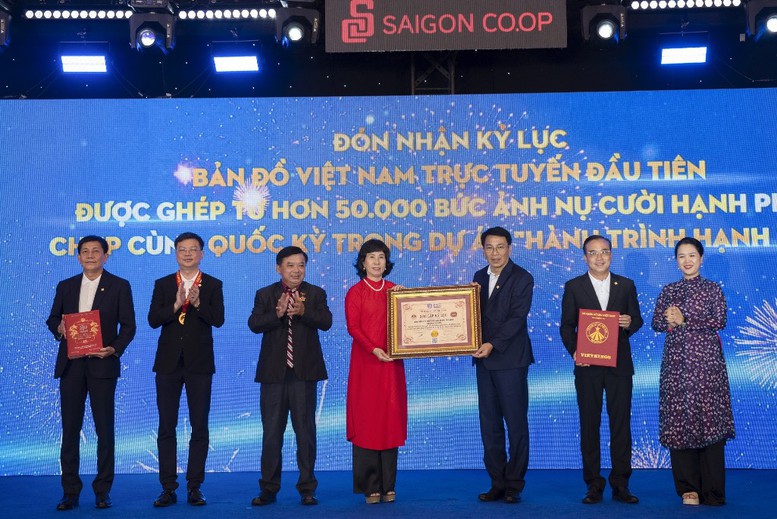 Hành trình 35 năm nâng tầm chuỗi giá trị hàng hóa Việt trên thị trường của Saigon Co.op- Ảnh 2.