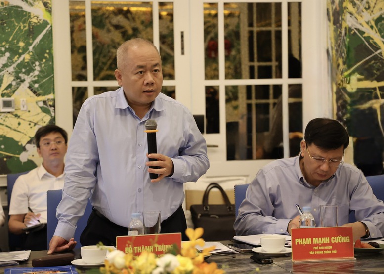 Thứ trưởng Bộ Tài chính Đỗ Thành Trung phát biểu tại buổi làm việc - Ảnh: VGP/Thu Sa