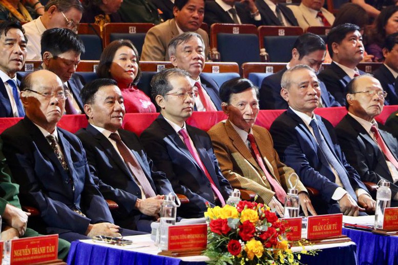 TỔNG THUẬT: Công bố nghị quyết, quyết định sáp nhập đơn vị hành chính, chỉ định nhân sự trên cả nước- Ảnh 12.